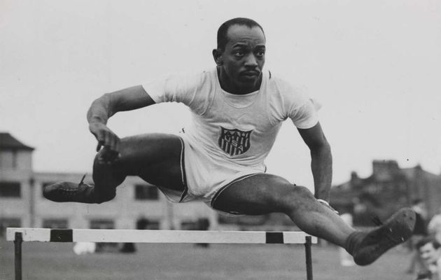 Harrison Dillard in the hurdles Olympic Games London. / Wikimedia.,