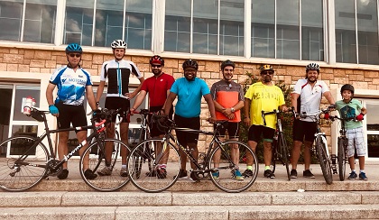 The Bicycle team had a few extra members on the first day. Transform Director Mpumi Director in the blue shirt. / OM