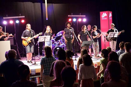 The band ‘Celobert’ and Aleithia Sweeting led worship at Transform. / Ellie Bookmyer