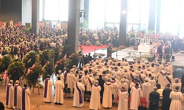 The state funeral for the vic+tims of the Genova bridge collapse. / EFE, L. Zennaro,