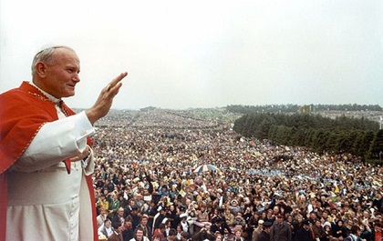 Pope John Paul II, in Dublin, 1979. / USC Beaufort archives