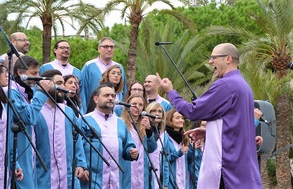 The Gloria Gospel Choir. /  E. Cardona