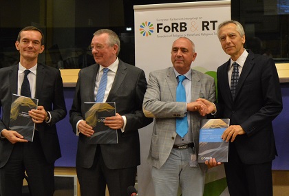 Figel (right) during the presentation of the last report of the FoRB annual report in the European Parliament. / D. Zeeman