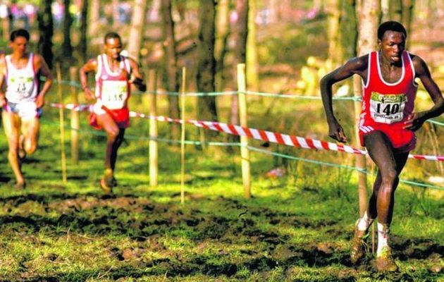 John Ngungi leads during the men's race at the IAAF World Cross Country Championships in Stavanger, Norway. / Gray Mortimore. IAAF (CCO),