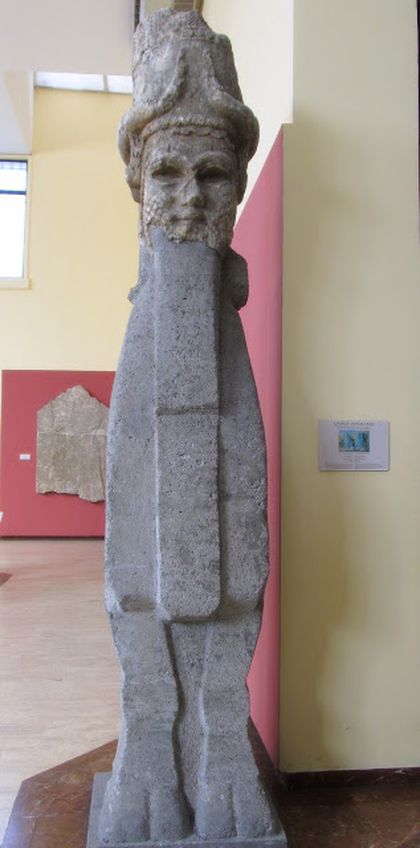 Lamassu. Istanbul Archaeological Museum. Leyla Av.