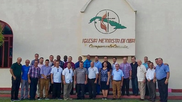 The evangelical leaders of 7 Cuban evangelical denominations gathered in the Methodist Canaan centre to found the Aliliance of Cuban Evangelical Churches. / ED,