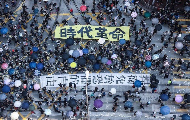 Protesters took the streets of Hong Kong. / @HongKongFP, Viola Kam,