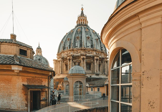 Vatican City. / Clay Banks, (Unsplash, CC0),