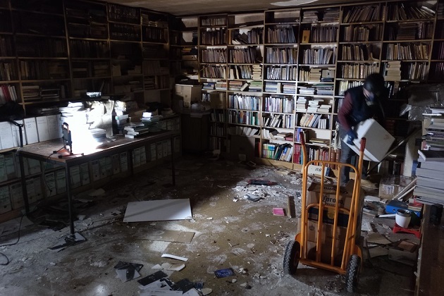 Cleaning up works after the fire at the GBU-Andamio office in Barcelona, Spain. / GBU España,