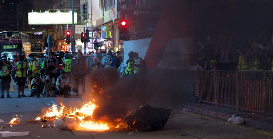 Up to 360 people have been detained after several days of protests in Hong Kong. /  <a target="_blank" href="https://twitter.com/hongkongfp?lang=es">@HongKongFP</a>, May James,