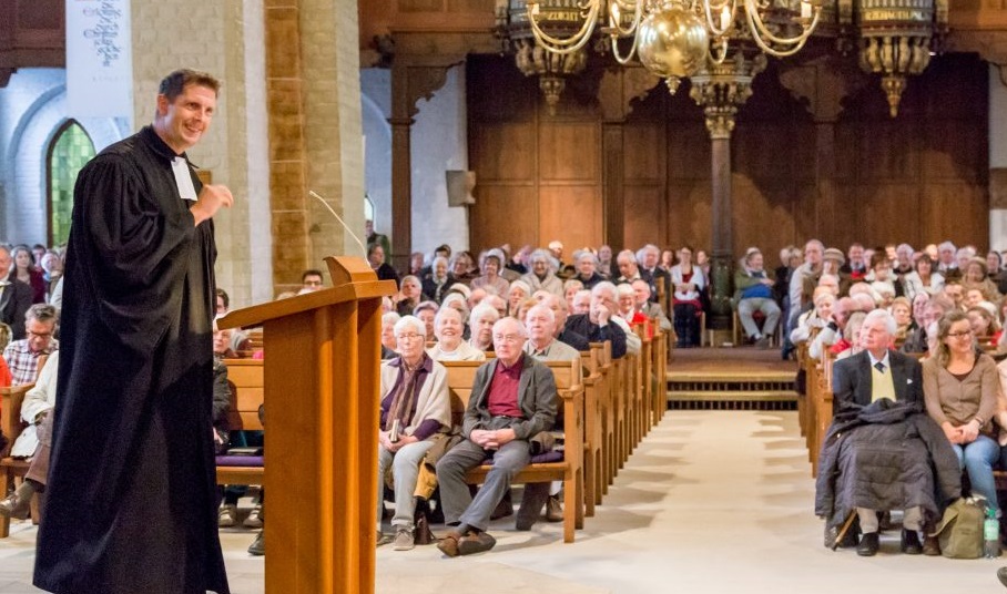 Pastor Olaf Latzel speaking at the St. Martini Church in Bremen. / Photo: <a target="_blank" href="https://www.facebook.com/martinibremen/">Facebook St. Martini Church</a>,