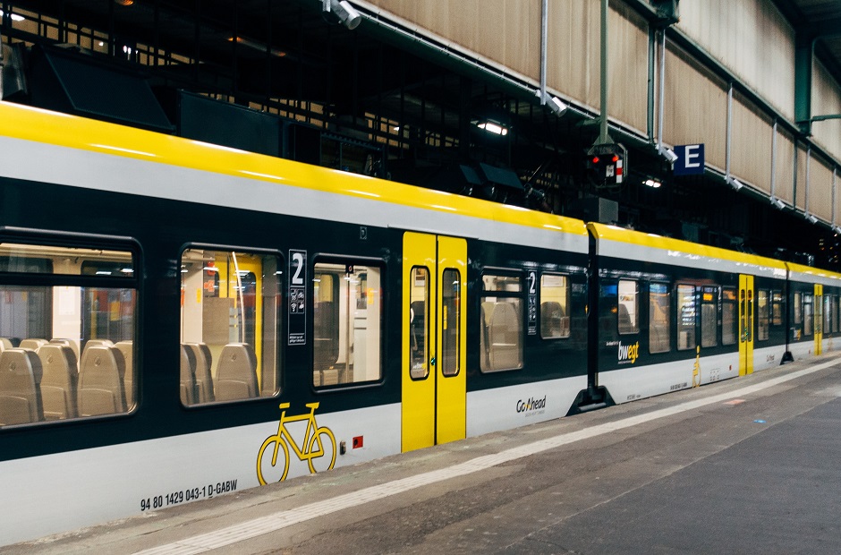 A train station in Stuttgart, Germany. / <a target="_blank" href="https://unsplash.com/@markuswinkler">Markus Winkler</a>,