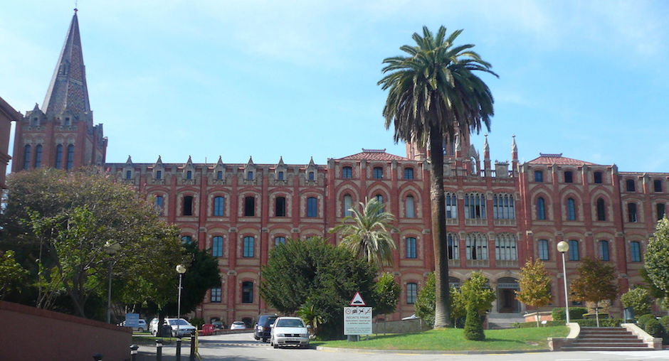 A Jesuit school in Barcelona. / Wikimedia Commons.,