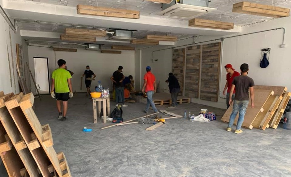 Volunteers working in the worship place of the Bible City Church of Beirut, days after the explosion in August 2020. / Photo: <a target="_blank" href="https://www.facebook.com/cbcbeirut/">Facebook City Bible Church Beirut</a>.,