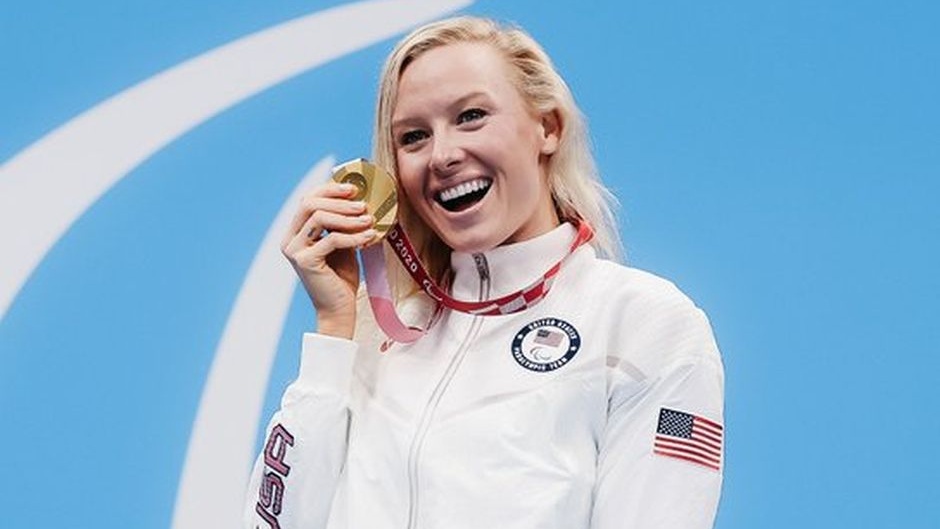 Jessica Long won 6 medals in the Tokyo 2020 Paralympics, including 3 golds. / Twitter Team USA.,