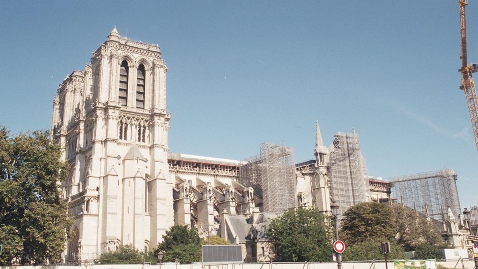 21% of the respondents  said the fire at Notre Dame Cathedral in Paris awakened a religious feeling. / Photo: <a target="_blank" href="https://unsplash.com/@ddography">Deniz Demirci</a>, Unsplash, CC0,