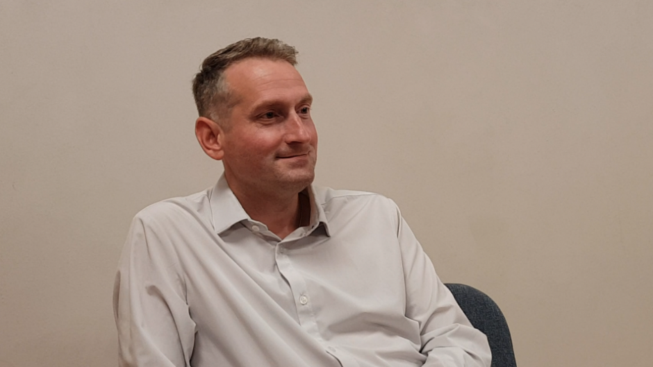 Sam Allberry, speaking to Evangelical Focus in Madrid (Spain), in September 2021. / Photo: Evangelical Focus, <a target="_blank" href="https://protestantedigital.com/">Protestante Digital</a>.,