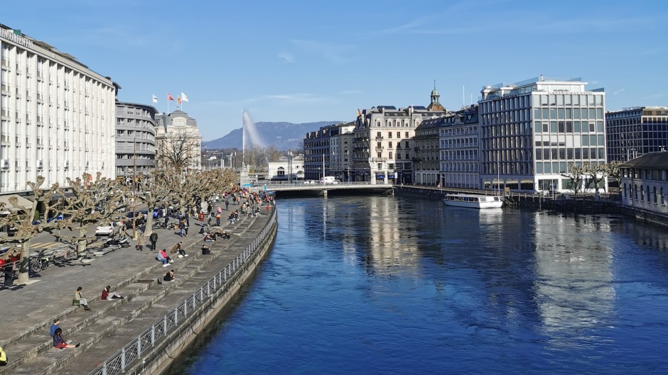 Geneva, in Switzerland. / Photo: <a target="_blank" href="https://unsplash.com/@fcardinaux">François Cardinaux</a>.,