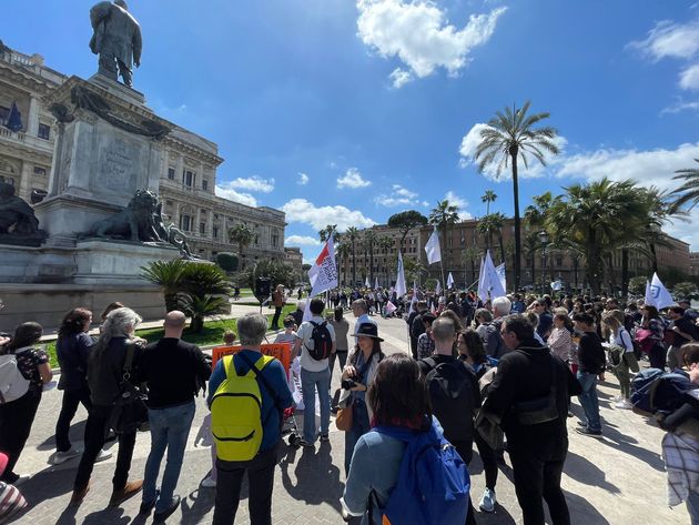 Prayer rally in Rome to launch a new church planting work
