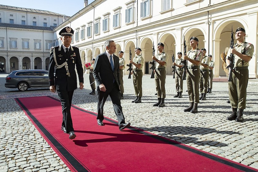 Draghi arriving at the Palazio Quirinale to discuss his resignation with the President of the Republic / Quirinale, Wikimedia Commons.,