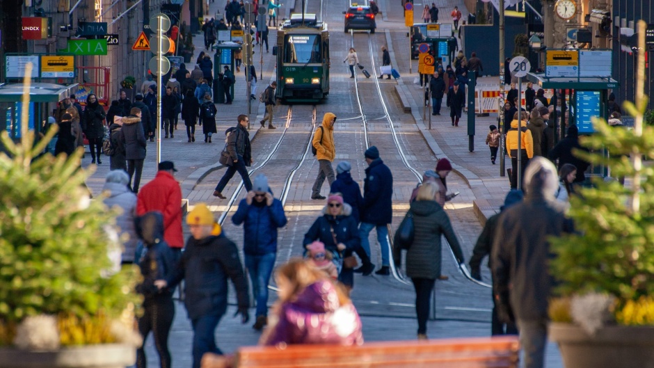 A street in the centre of Helsinki, Finland. / Photo: <a target="_blank" href="https://unsplash.com/@tap5a">Tapio Haaja</a>, Unsplash, CC0.,