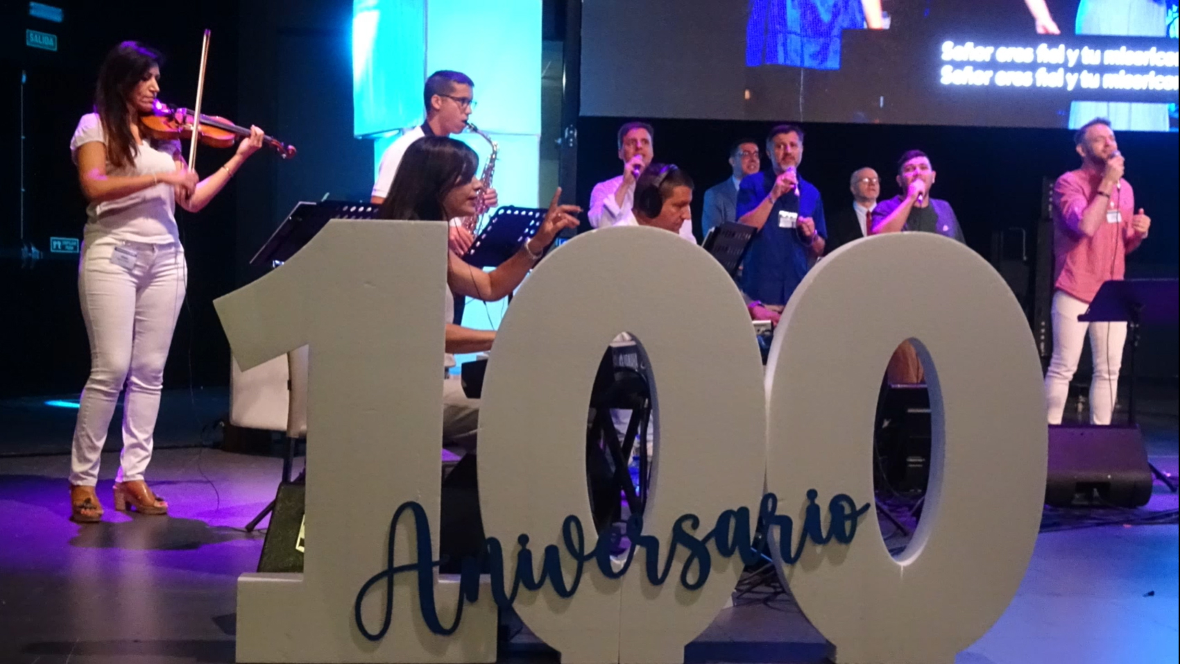 Spanish Baptist Union celebrated its centenary with a renewed commitment to mission