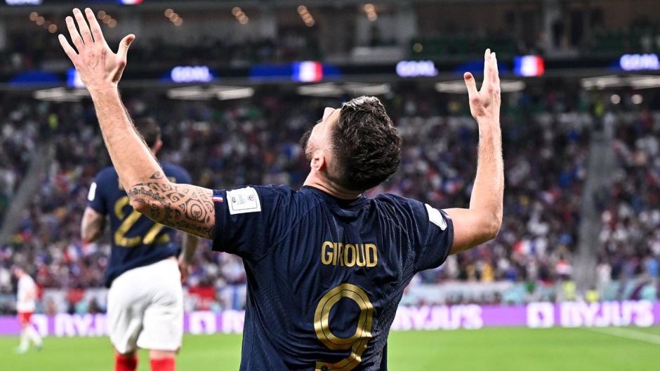 Giroud celebrates a goal in 2022 World Cup in Qatar. / <a target="_blank" href="https://www.instagram.com/oliviergiroud/?utm_source=ig_embed&ig_rid=3d6e32cf-f26e-4b8c-828f-fa68eac588ad">instagram Olivier Giroud</a>,