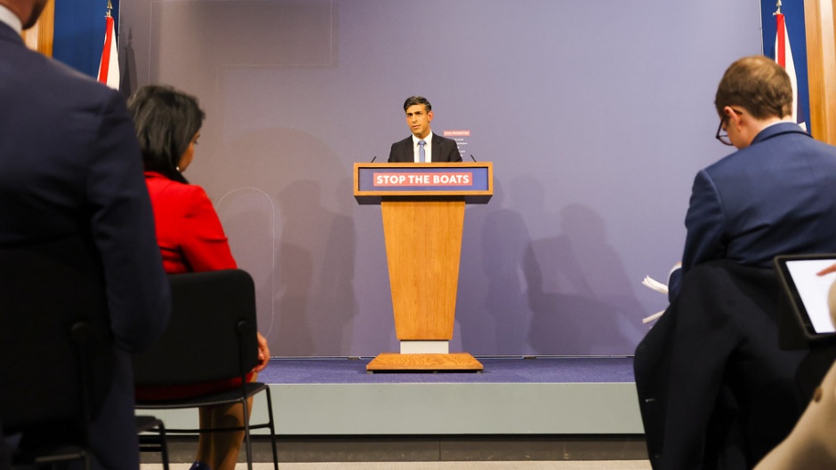 The UK Prime Minister Rishi Sunak presents the Illegal Immigration Bill in March 2023. / Photo: <a target="_blank" href="https://www.flickr.com/photos/number10gov/page2">Number 10 Flickr</a>.,