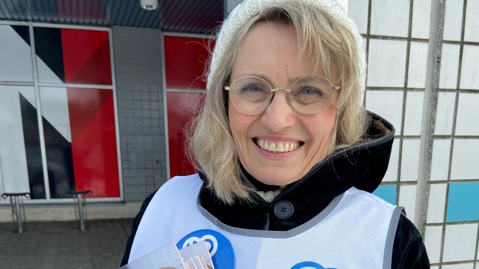 Päivi Räsänen, campaigning for the KD in Häme, Finland, ahead of the April parliamentary elections. / Photo: Timo Simola. ,