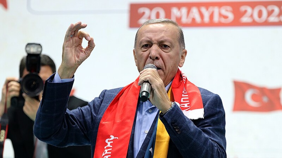 Erdogan at a rally in Kahramanmaras/ <a target="_blank" href="https://commons.wikimedia.org/wiki/File:Recep_Tayyip_Erdo%C4%9Fan_in_Kahramanmara%C5%9F,_May_2023_(2).jpg"> Orhan Erkılıc </a>, Wikimedia Commons.,