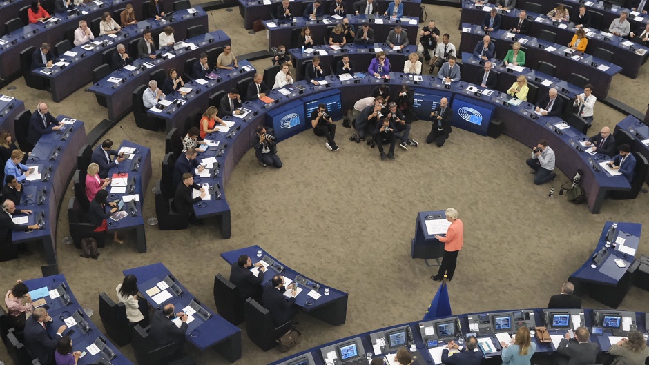 The President of the European Commission, Urusla von der Leyen, addressing the European Parliament in Brussels, September 2023. / Photo: <a target="_blank" href="https://www.flickr.com/photos/european_parliament/53188705655/">European Parliament</a> Flickr, CC. ,