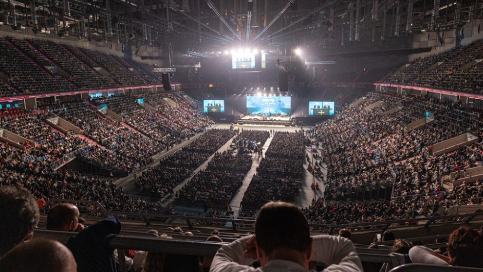 The Tauron Arena in Krakow, with over 13,000, at the God Loves You event of the BGEA with local evangelical churches. / Photo: <a target="_blank" href="https://billygraham.org/">BGEA</a>. ,