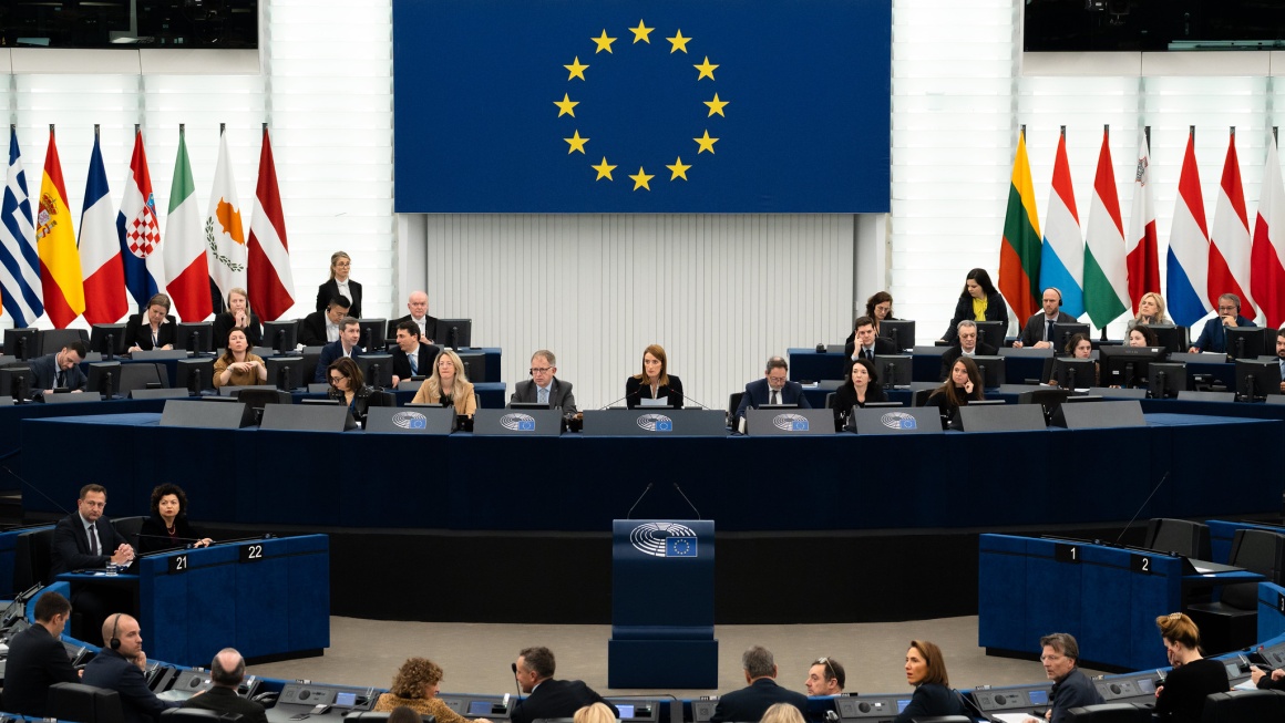 European Parliament “strongly condemns” Turkey’s targeted expulsions of foreign Christians