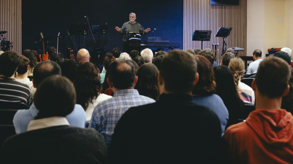 A moment from the talk given by guest speaker Duarte Casmarrinha. / Photos: Nazareth Gabriela Solano Guillén.,