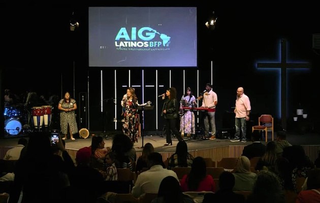 Latin American evangelicals in Europe see mission as ‘urgent’ as continent goes through social transformation Latin American evangelicals in Europe see mission as ‘urgent’ as continent goes through social transformation