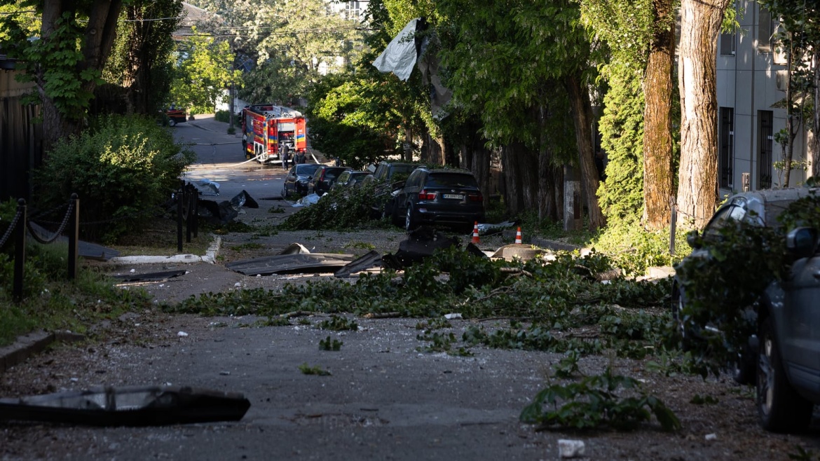 A street next to New Life Church, with debris left behind after the Russian missile strike in the early morning hours of June 2, 2026. / Photo: <a target="_blank" href="https://nlc.in.ua">New Life Church Kyiv</a>.,
