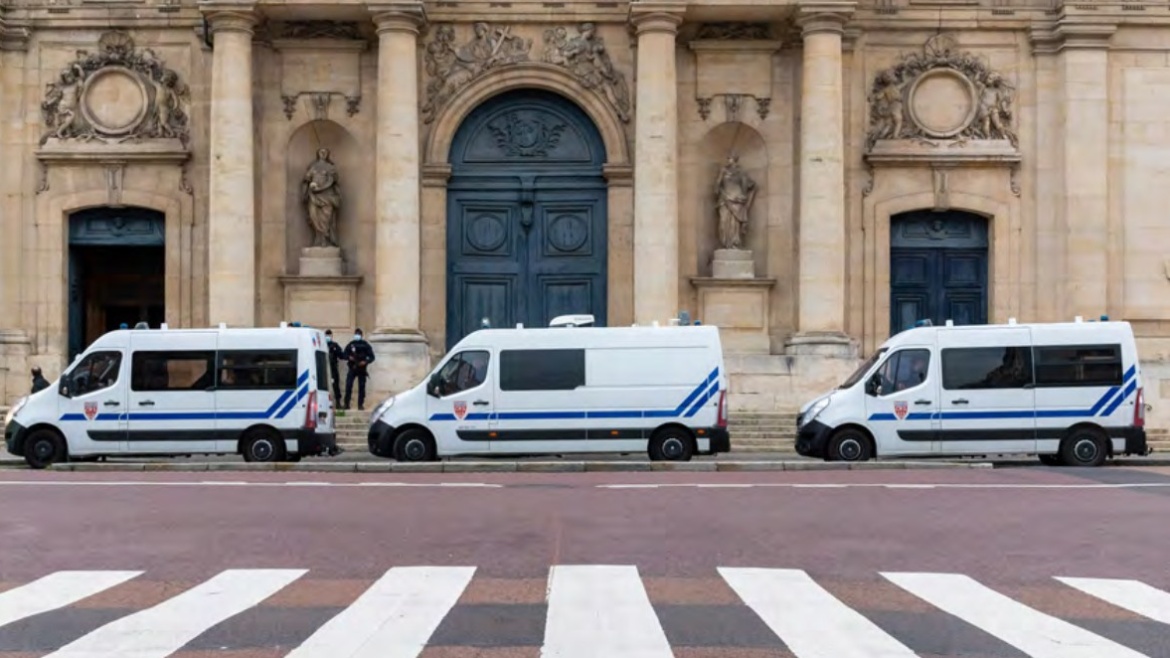 Anti-religious attacks skyrocket in France: Jews are subjected to personal attacks, Christian churches are targeted, and Muslims face threats