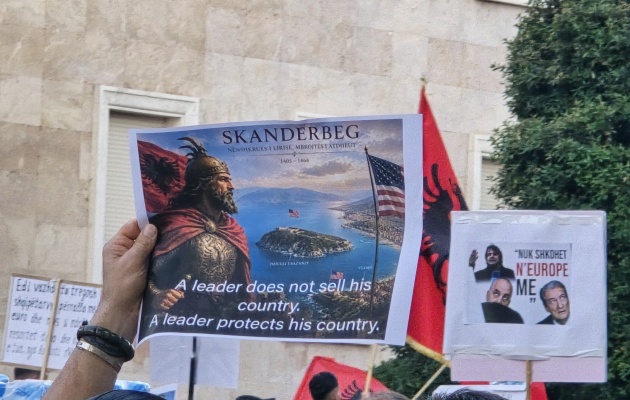 Albanians demand transparency from their leaders: “Corruption is driving young people to leave our country”