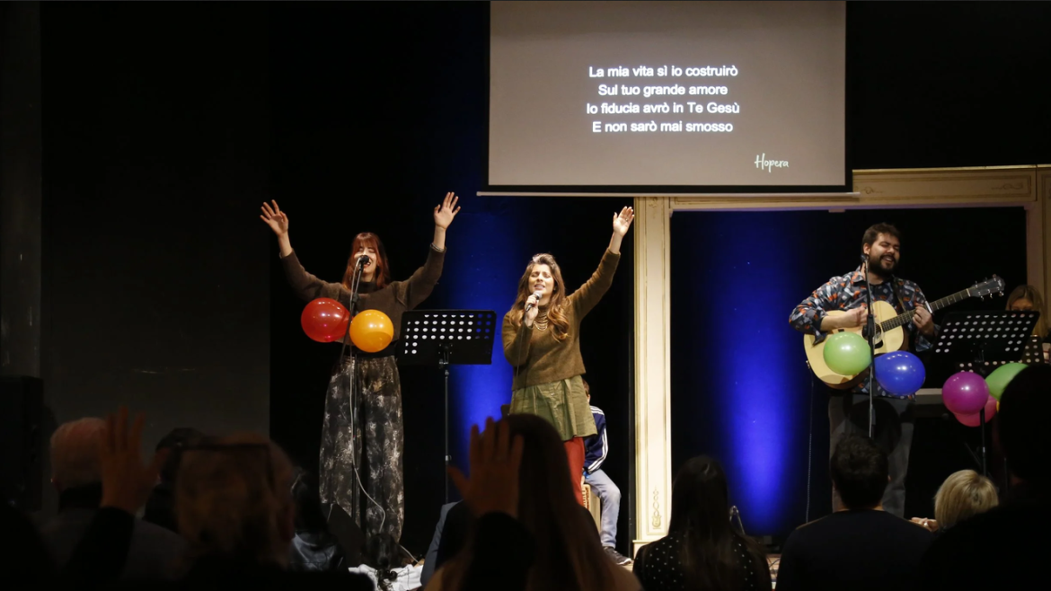 A worship service at Hopera church. / <a target="_blank" href="https://www.hopera.co/">Hopera church</a>,