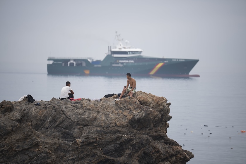 Evangelicals in Ceuta coordinate efforts to respond jointly to the migration crisis