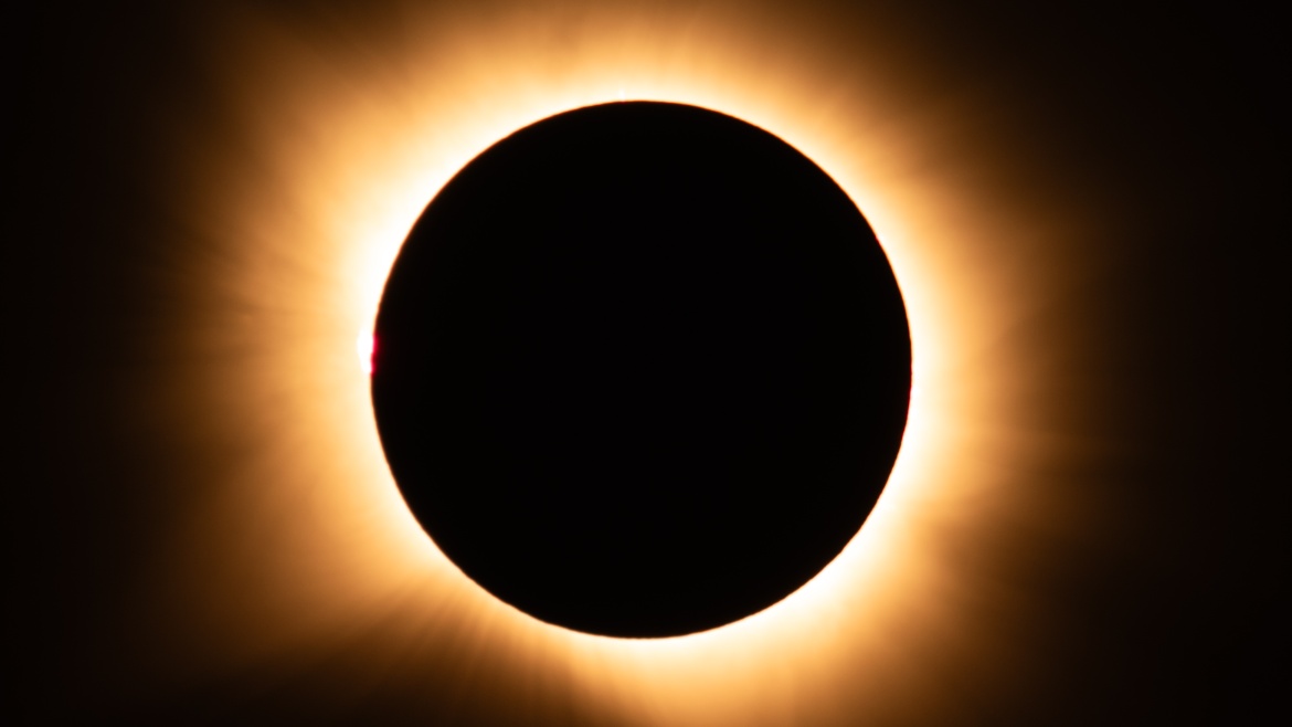 The total eclipse of 12 August 2026, as seen from León, Spain. / Photo: <a target="_blank" href="https://commons.wikimedia.org/w/index.php?curid=197329147">ZarlokX</a>, CC BY-SA 4.0  ,