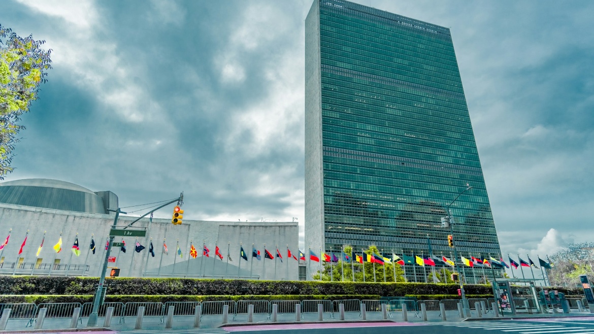 The United Nations headquarters in New York, US. / Photo: <a target="_blank" href="https://unsplash.com/@nhuenerfuerst">Nils Huenerfuerst</a>, Unsplash, CC0.,