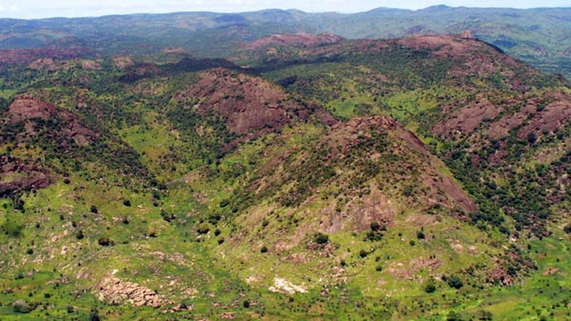 Nuba mountains in Sudan. / <a target="_blank" href="https://es.wikipedia.org/wiki/Montes_Nuba#/media/Archivo:Nuba-berge.jpg">Andreas31</a>, Wikipedia.,