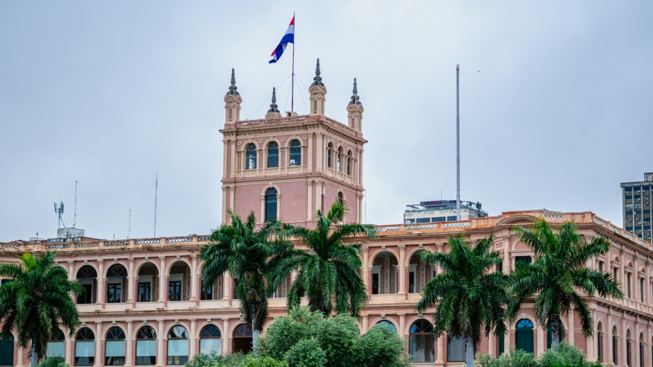 Asunción, in Paraguay. / Photo: <a target="_blank" href="https://unsplash.com/@tobimezaa">T. Meeza</a>, Unsplash, CC0.,