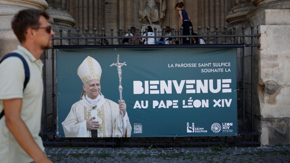 A banner announcing Pope Leo XIV's visit to France, in September 2026. / Photo: <a target="_blank" href="https://www.vaticannews.va/en/pope/news/2026-09/france-pope-leo-xiv-brief-matteo-bruni-holy-see-press-office.html">Vatican News</a>.,